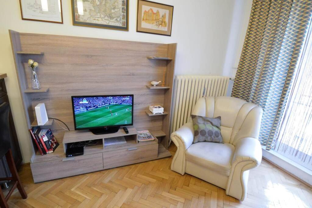 City Center Apartment Debrecen Ngoại thất bức ảnh